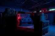 Потрясающая лазертаг-арена недалеко от метро 