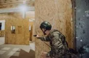 Лазертаг пейнтбол страйкбол клуб Батл Арена 