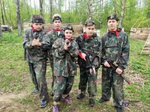 Игра в лазертаг