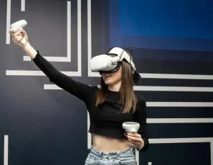 2 часа игры в VR по будням