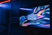 Лазертаг и VR Juzzy на ул. Молодогвардейцев в Челябинске