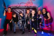 Лазертаг и VR Juzzy на ул. Молодогвардейцев в Челябинске