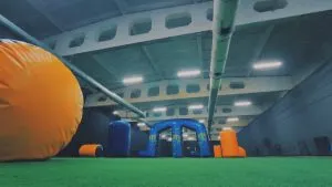 Игра в пейнтбол 
