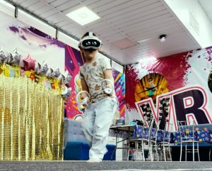 60 минут  открытой игры в VR