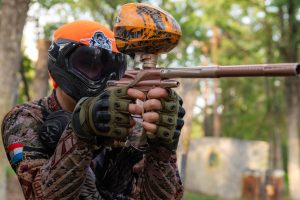 Игра в Пейнтбол