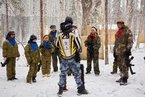 Игра в лазертаг для детей