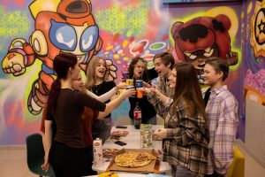 Большая вечеринка (3 часа)